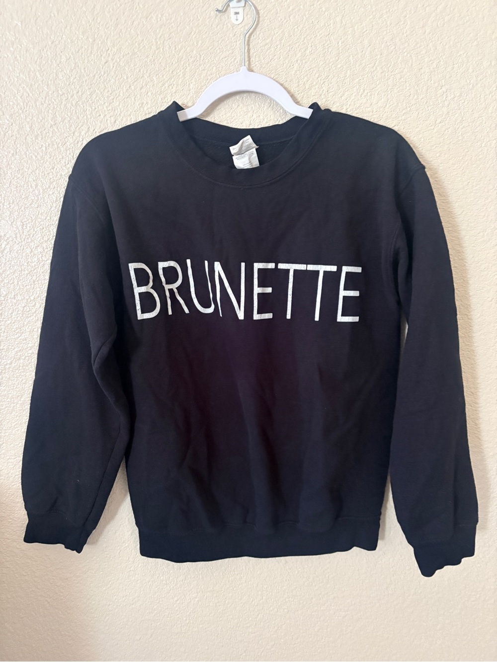 BRUNETTE Sweatshirt in Black